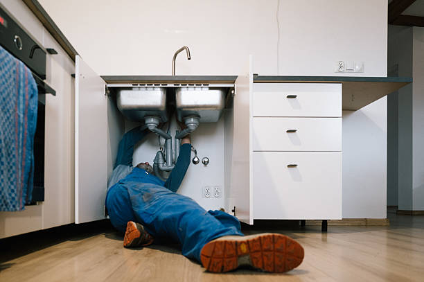 Professional Drain Cleaning technician working in Sealy, TX